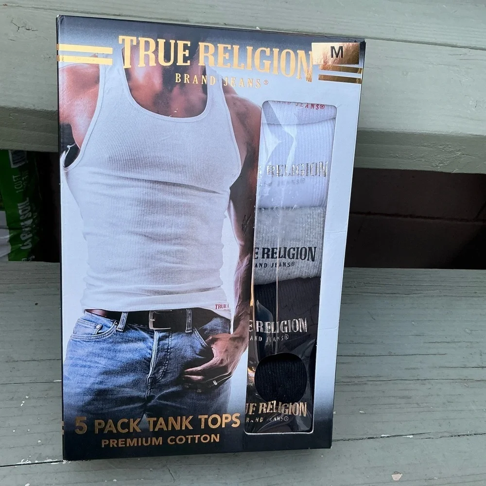 True Religion Black and Gold Packaging